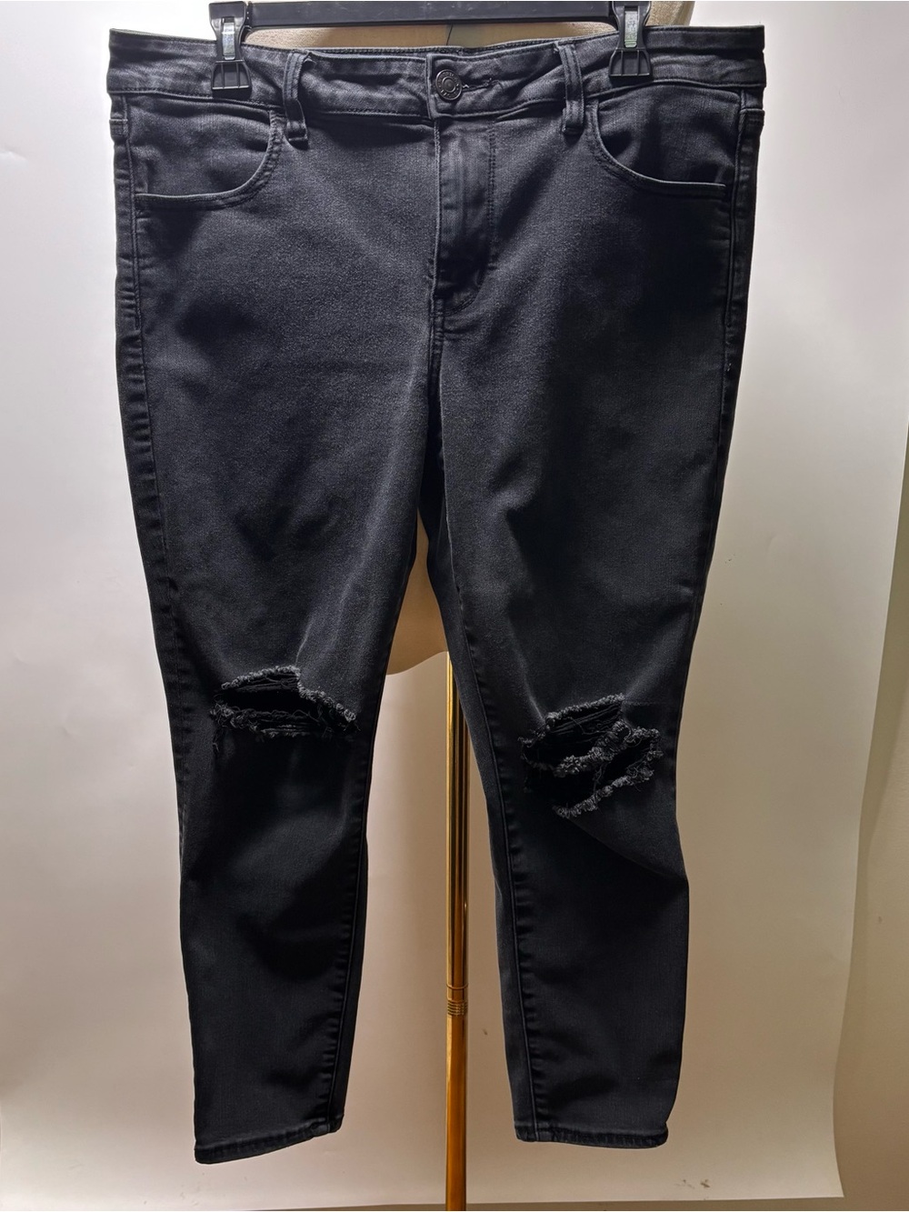American Eagle Outfitters Faded Black Distressed Knees Jeans Size 14 X-Short